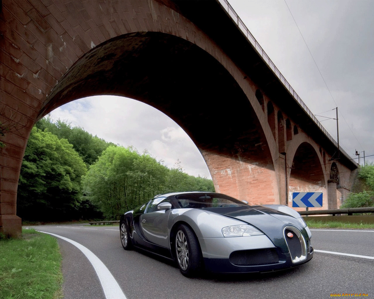 , bugatti